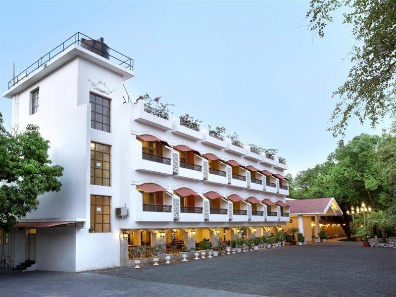 Villa San Lawrenz Lonavala Exterior photo