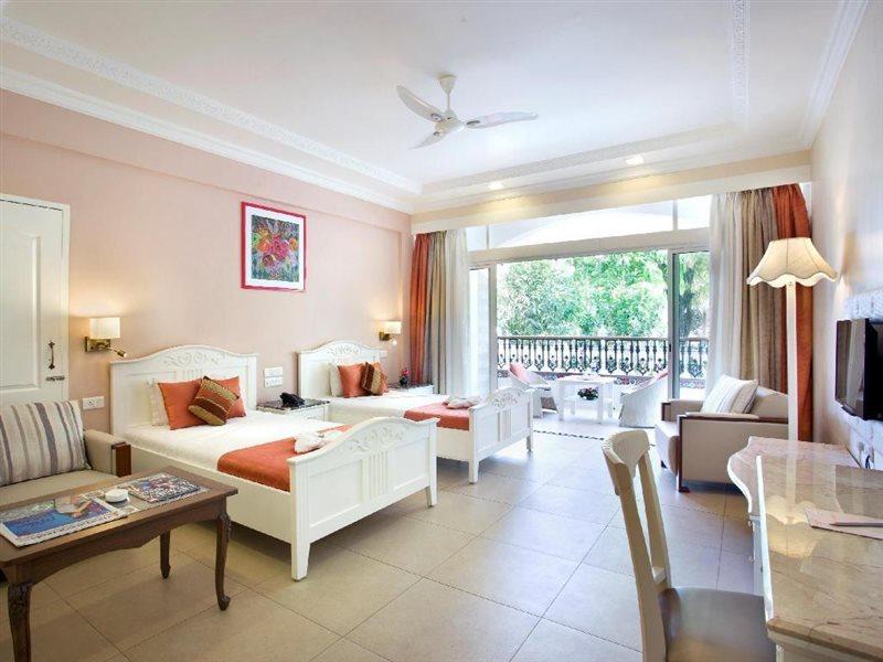 Villa San Lawrenz Lonavala Exterior photo